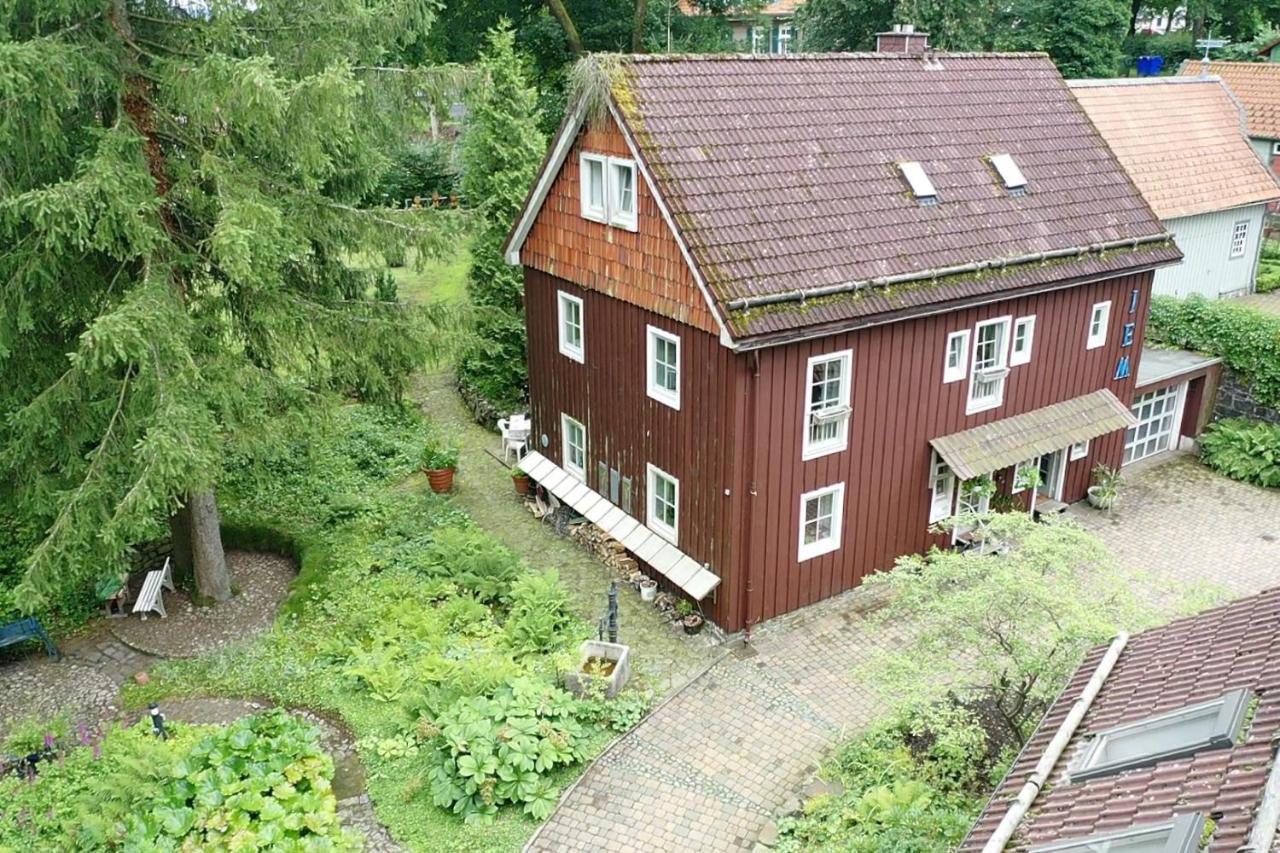 Liebevoll Eingerichtetes Ferienhaus Mit Grossem Garten 클라우슈탈젤러펠트 외부 사진