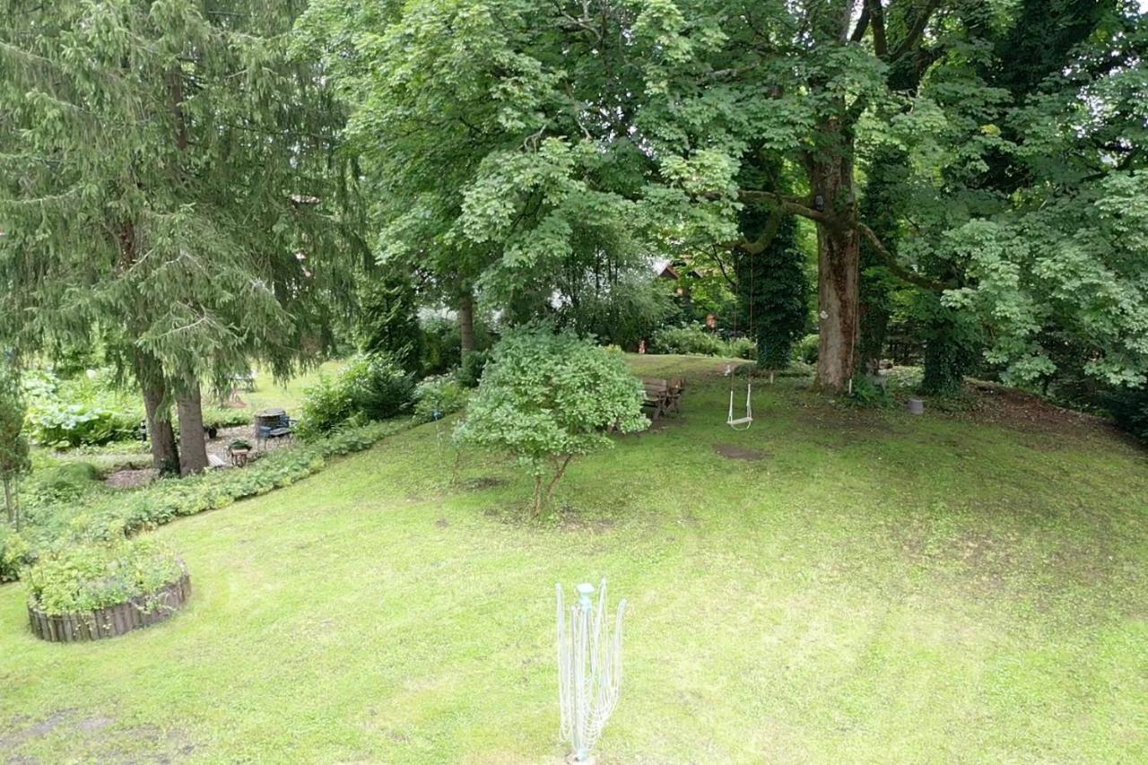Liebevoll Eingerichtetes Ferienhaus Mit Grossem Garten 클라우슈탈젤러펠트 외부 사진