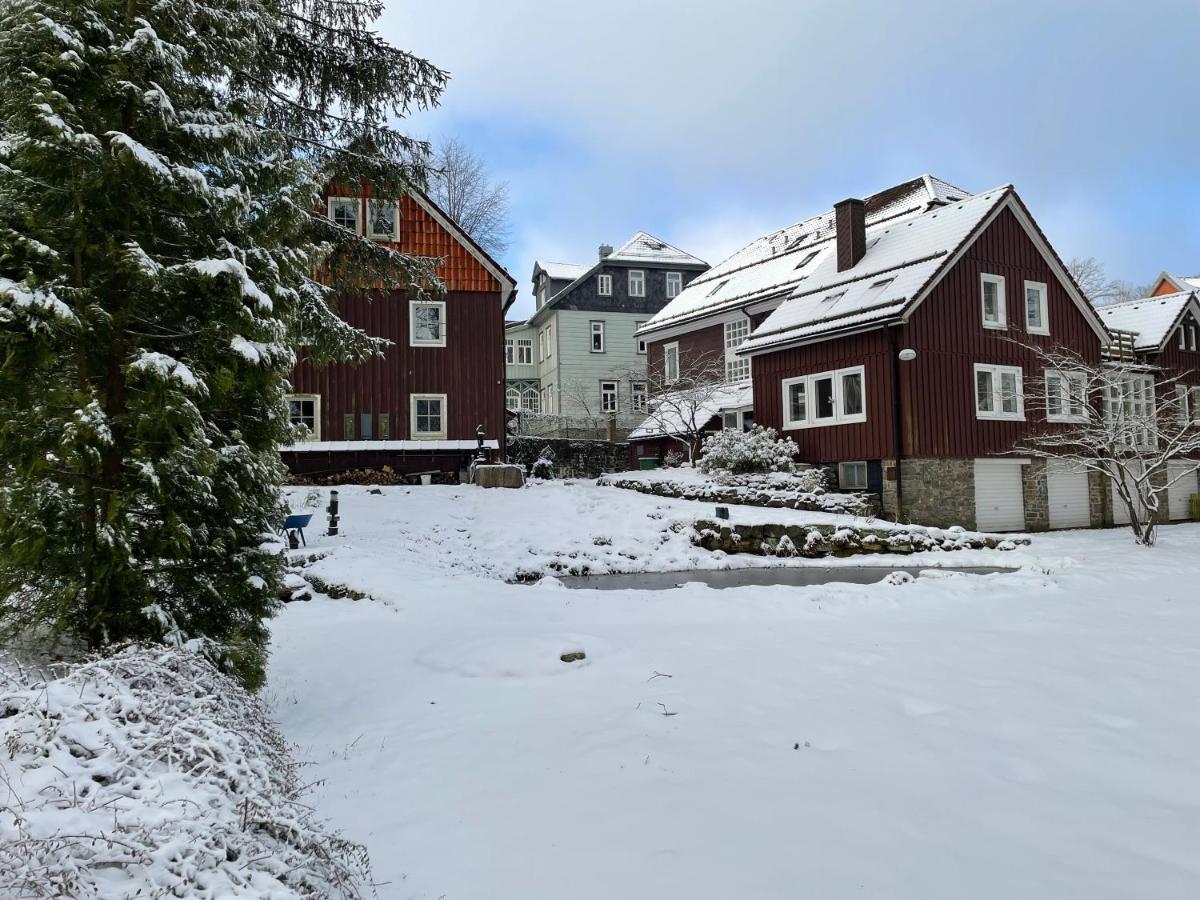 Liebevoll Eingerichtetes Ferienhaus Mit Grossem Garten 클라우슈탈젤러펠트 외부 사진