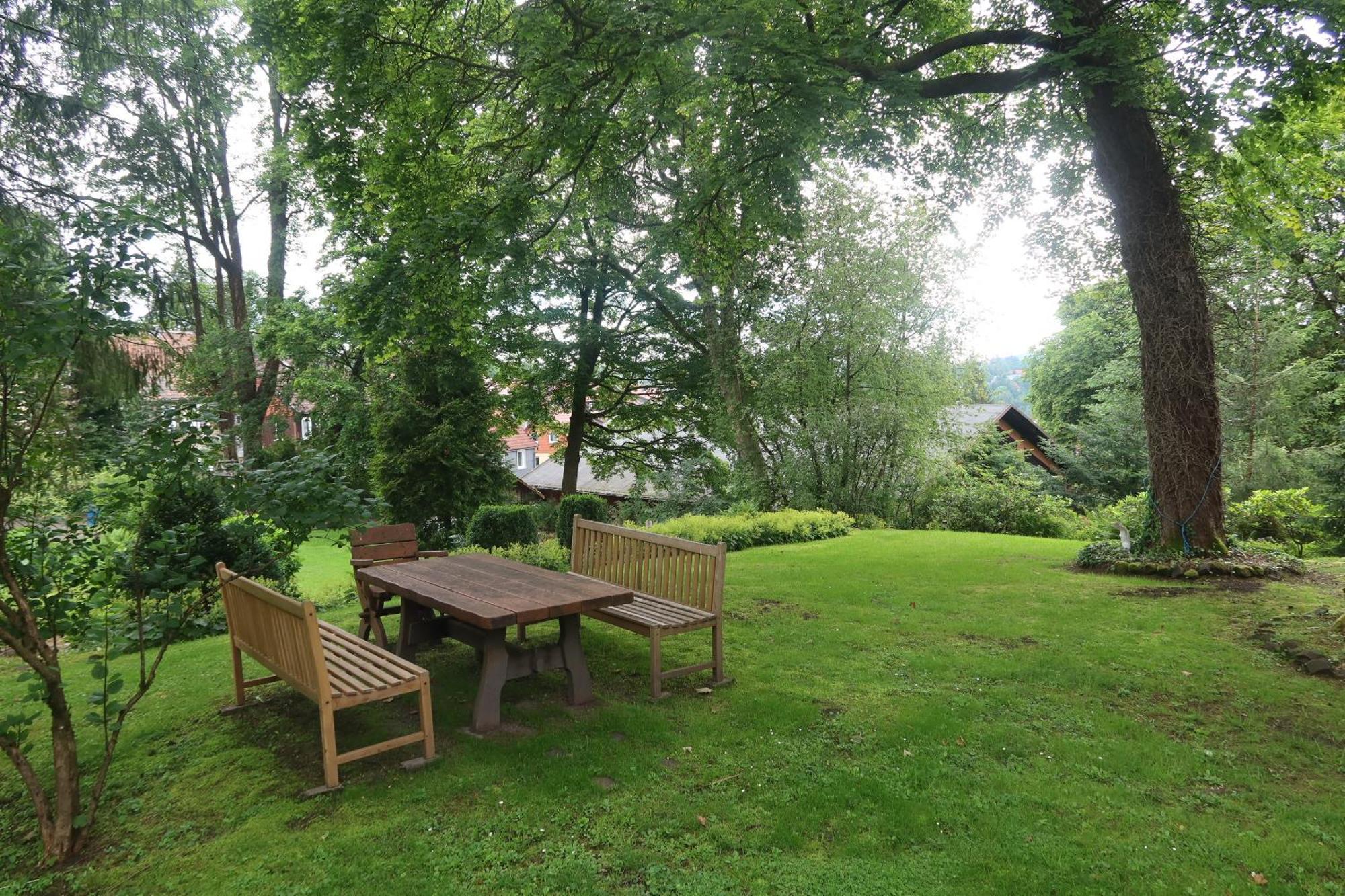 Liebevoll Eingerichtetes Ferienhaus Mit Grossem Garten 클라우슈탈젤러펠트 외부 사진