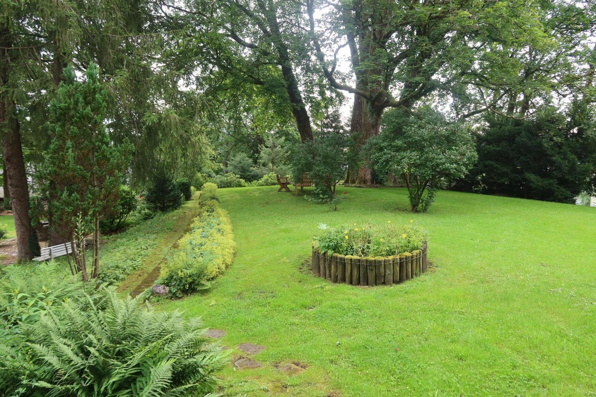 Liebevoll Eingerichtetes Ferienhaus Mit Grossem Garten 클라우슈탈젤러펠트 외부 사진